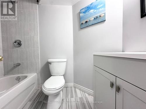 2452 Earl Grey Avenue, Pickering, ON - Indoor Photo Showing Bathroom