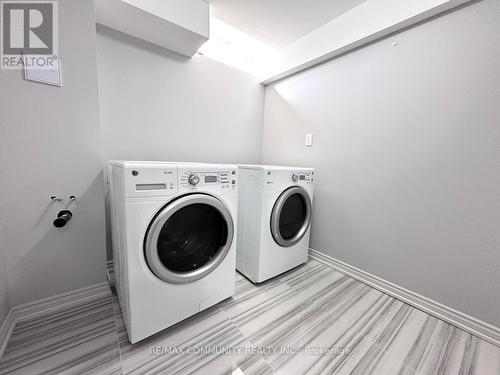 2452 Earl Grey Avenue, Pickering, ON - Indoor Photo Showing Laundry Room