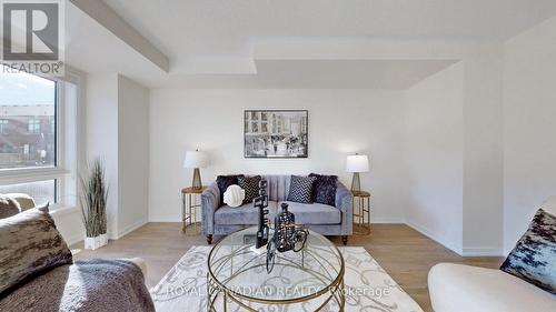 1344 Bradenton  Path, Oshawa, ON - Indoor Photo Showing Living Room