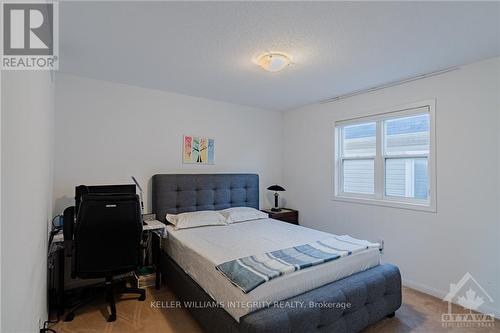 310 Wallaceburg Court, Ottawa, ON - Indoor Photo Showing Bedroom