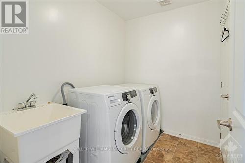 310 Wallaceburg Court, Ottawa, ON - Indoor Photo Showing Laundry Room