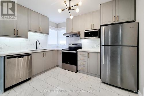 Main - 75 Bayview Drive, St. Catharines, ON - Indoor Photo Showing Kitchen With Stainless Steel Kitchen