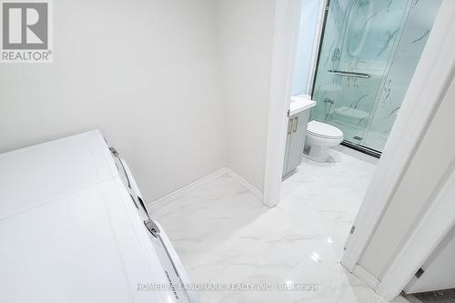 Lower - 75 Bayview Drive, St. Catharines, ON - Indoor Photo Showing Bathroom