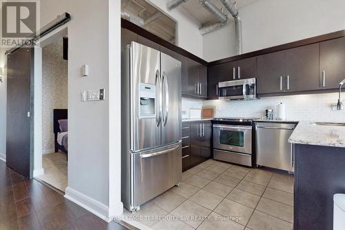 1101 - 700 King Street W, Toronto, ON - Indoor Photo Showing Kitchen With Stainless Steel Kitchen With Upgraded Kitchen