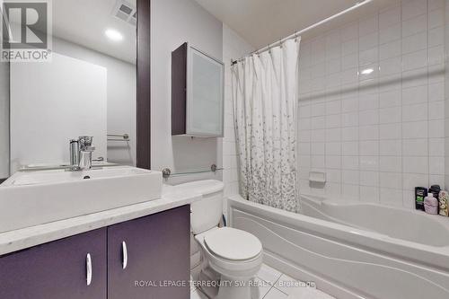 1101 - 700 King Street W, Toronto, ON - Indoor Photo Showing Bathroom