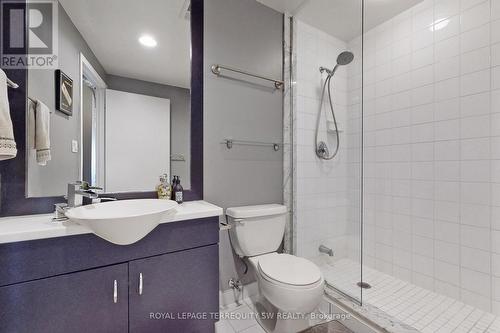 1101 - 700 King Street W, Toronto, ON - Indoor Photo Showing Bathroom