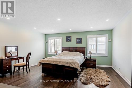 2506 Bridle Road, Oshawa, ON - Indoor Photo Showing Bedroom