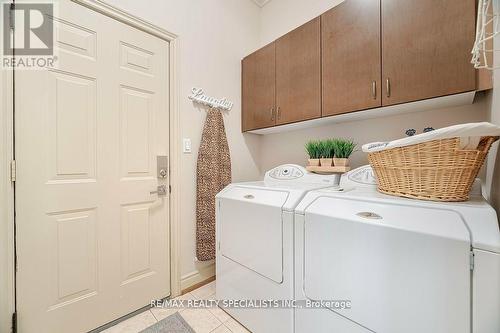 1 Odeon Street, Brampton, ON - Indoor Photo Showing Laundry Room