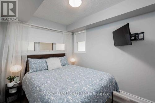 62 - 117 Bristol Road E, Mississauga, ON - Indoor Photo Showing Bedroom