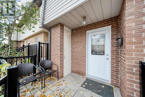 5 - 3175 Kirwin Avenue, Mississauga, ON - Outdoor With Exterior