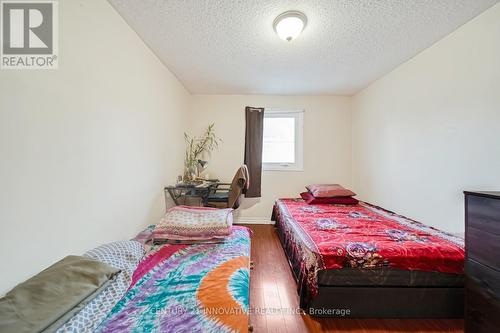 5 - 3175 Kirwin Avenue, Mississauga, ON - Indoor Photo Showing Bedroom