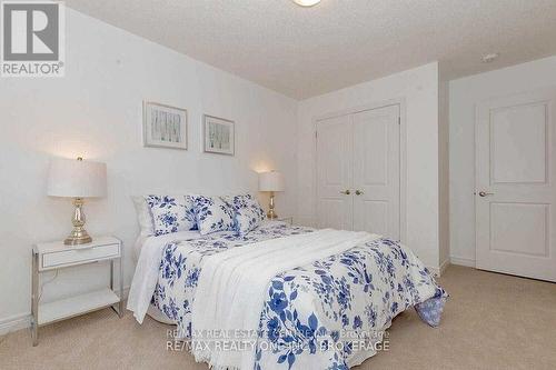 99 Bethune Avenue, Hamilton, ON - Indoor Photo Showing Bedroom