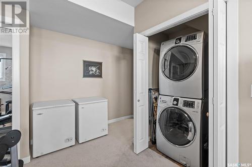 710 Rosewood Boulevard W, Saskatoon, SK - Indoor Photo Showing Laundry Room