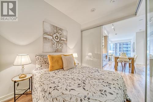 709 - 20 Edward Street, Toronto, ON - Indoor Photo Showing Bedroom