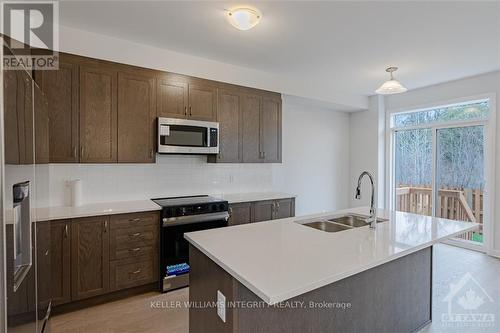 275 Elsie Macgill Walk, Ottawa, ON - Indoor Photo Showing Kitchen With Double Sink