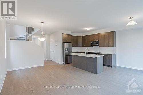 275 Elsie Macgill Walk, Ottawa, ON - Indoor Photo Showing Kitchen