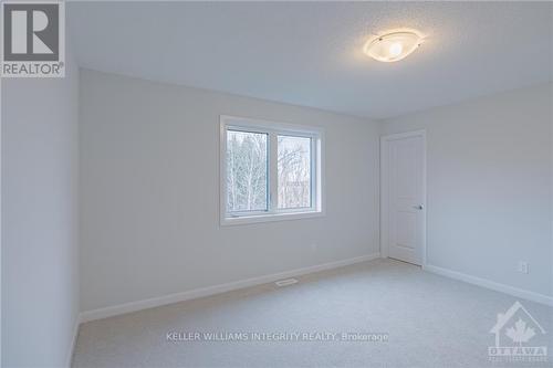 275 Elsie Macgill Walk, Ottawa, ON - Indoor Photo Showing Other Room