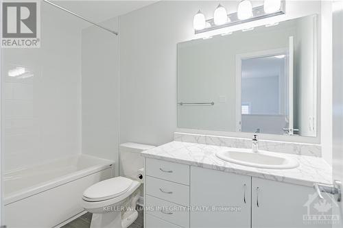 275 Elsie Macgill Walk, Ottawa, ON - Indoor Photo Showing Bathroom