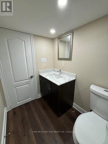 11 Kelton Road, Brampton, ON - Indoor Photo Showing Bathroom