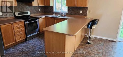 3 - 2370 Britannia Road, Mississauga, ON - Indoor Photo Showing Kitchen With Double Sink