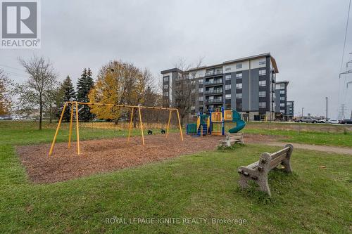 201 - 243 Northfield Drive E, Waterloo, ON - Outdoor