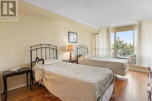 422 - 1880 Valley Farm Road, Pickering, ON - Indoor Photo Showing Bedroom