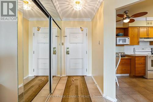 422 - 1880 Valley Farm Road, Pickering, ON - Indoor Photo Showing Kitchen