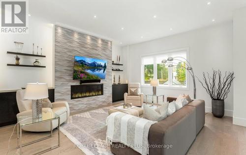 16B Benson Avenue, Mississauga, ON - Indoor Photo Showing Living Room With Fireplace