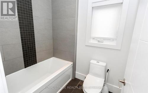 16B Benson Avenue, Mississauga, ON - Indoor Photo Showing Bathroom