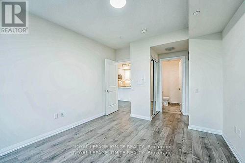 2414 - 35 Watergarden Drive, Mississauga, ON - Indoor Photo Showing Other Room