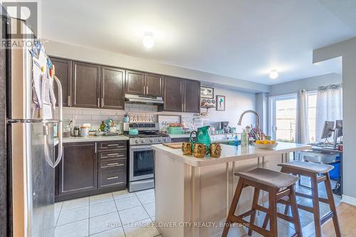 240 Palmer Lane, Woodstock, ON - Indoor Photo Showing Kitchen