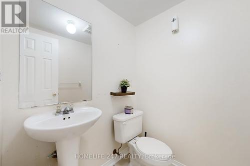 82 Conn Smythe Drive, Toronto, ON - Indoor Photo Showing Bathroom