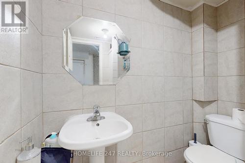 82 Conn Smythe Drive, Toronto, ON - Indoor Photo Showing Bathroom