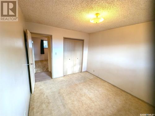 210 3Rd Street S, Martensville, SK - Indoor Photo Showing Other Room