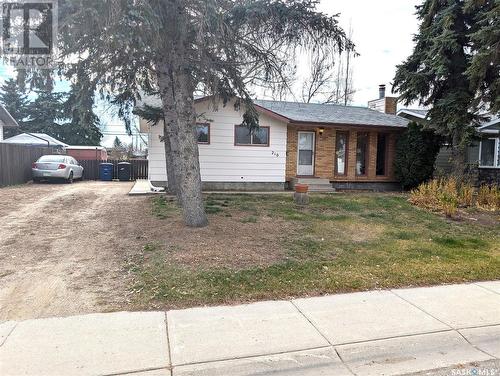 210 3Rd Street S, Martensville, SK - Outdoor