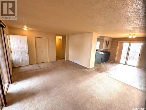 210 3Rd Street S, Martensville, SK - Indoor Photo Showing Other Room