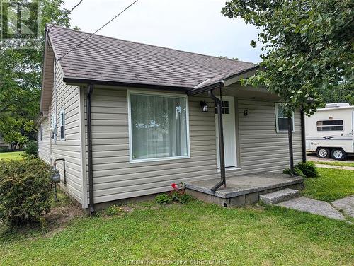 47 Broadway Street, Ridgetown, ON - Outdoor With Exterior