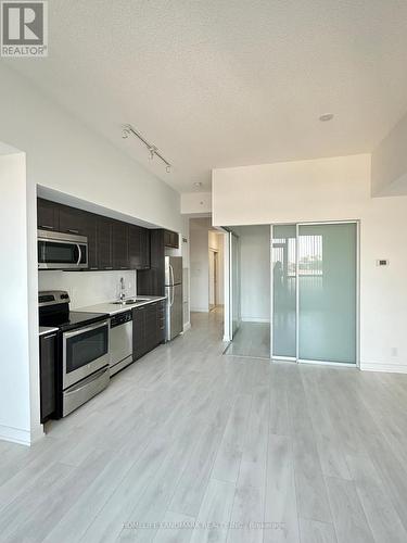 710 - 2220 Lake Shore Boulevard W, Toronto, ON - Indoor Photo Showing Kitchen