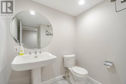 1501 - 33 University Avenue, Toronto, ON - Indoor Photo Showing Bathroom