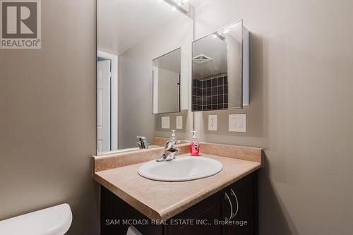 3301 - 208 Enfield Place, Mississauga, ON - Indoor Photo Showing Bathroom