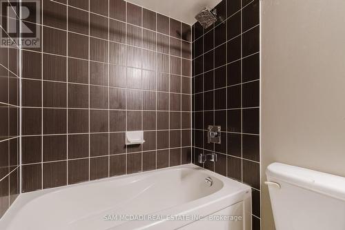 3301 - 208 Enfield Place, Mississauga, ON - Indoor Photo Showing Bathroom