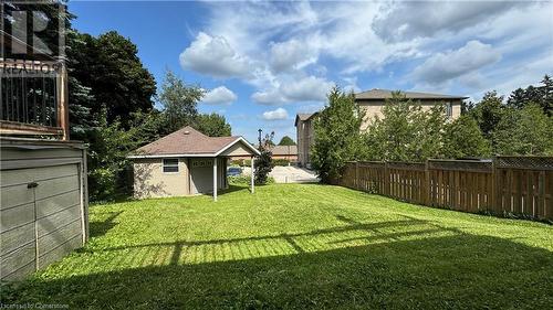 View of yard - 406 Erb Street W Unit# 2, Waterloo, ON - Outdoor