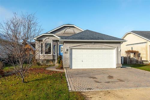 984 Charleswood Road, Winnipeg, MB - Outdoor