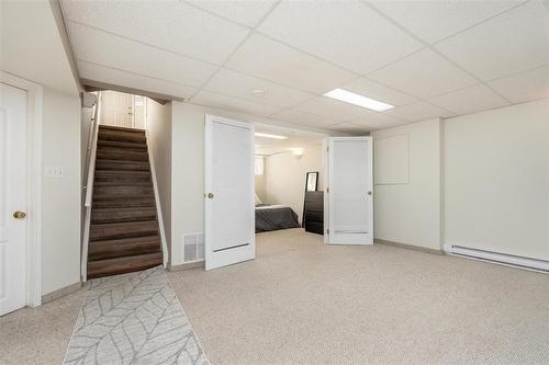 984 Charleswood Road, Winnipeg, MB - Indoor