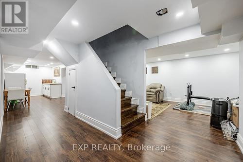 1517 Highbrook Avenue, Mississauga, ON - Indoor Photo Showing Other Room