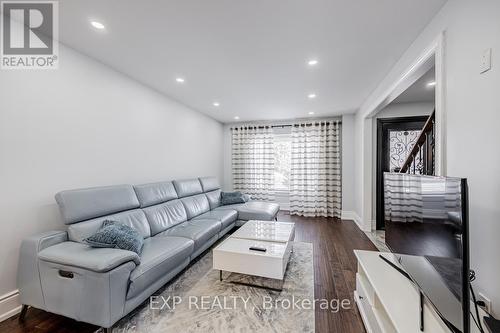 1517 Highbrook Avenue, Mississauga, ON - Indoor Photo Showing Other Room