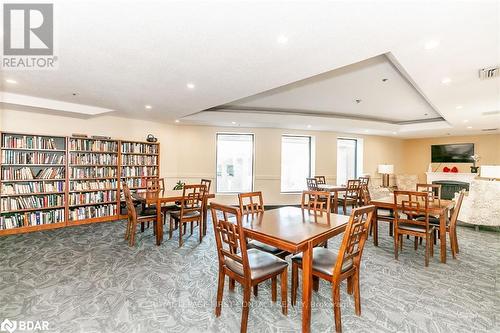 711 - 150 Dunlop Street E, Barrie, ON - Indoor Photo Showing Dining Room