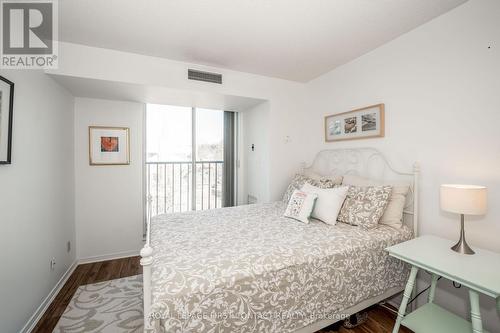 711 - 150 Dunlop Street E, Barrie, ON - Indoor Photo Showing Bedroom