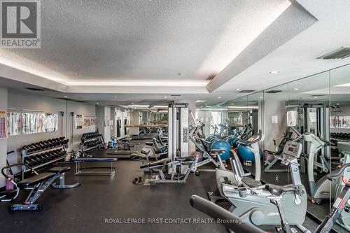 711 - 150 Dunlop Street E, Barrie, ON - Indoor Photo Showing Gym Room