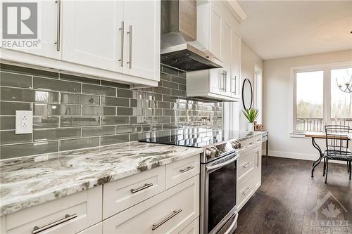 55 White Tail Drive, Almonte, ON - Indoor Photo Showing Kitchen With Upgraded Kitchen